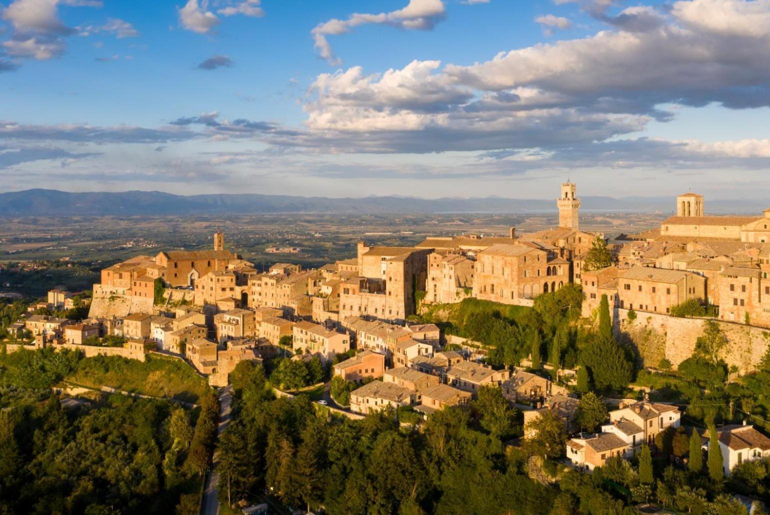 Villa Podere Belvedere Siena Exterior foto